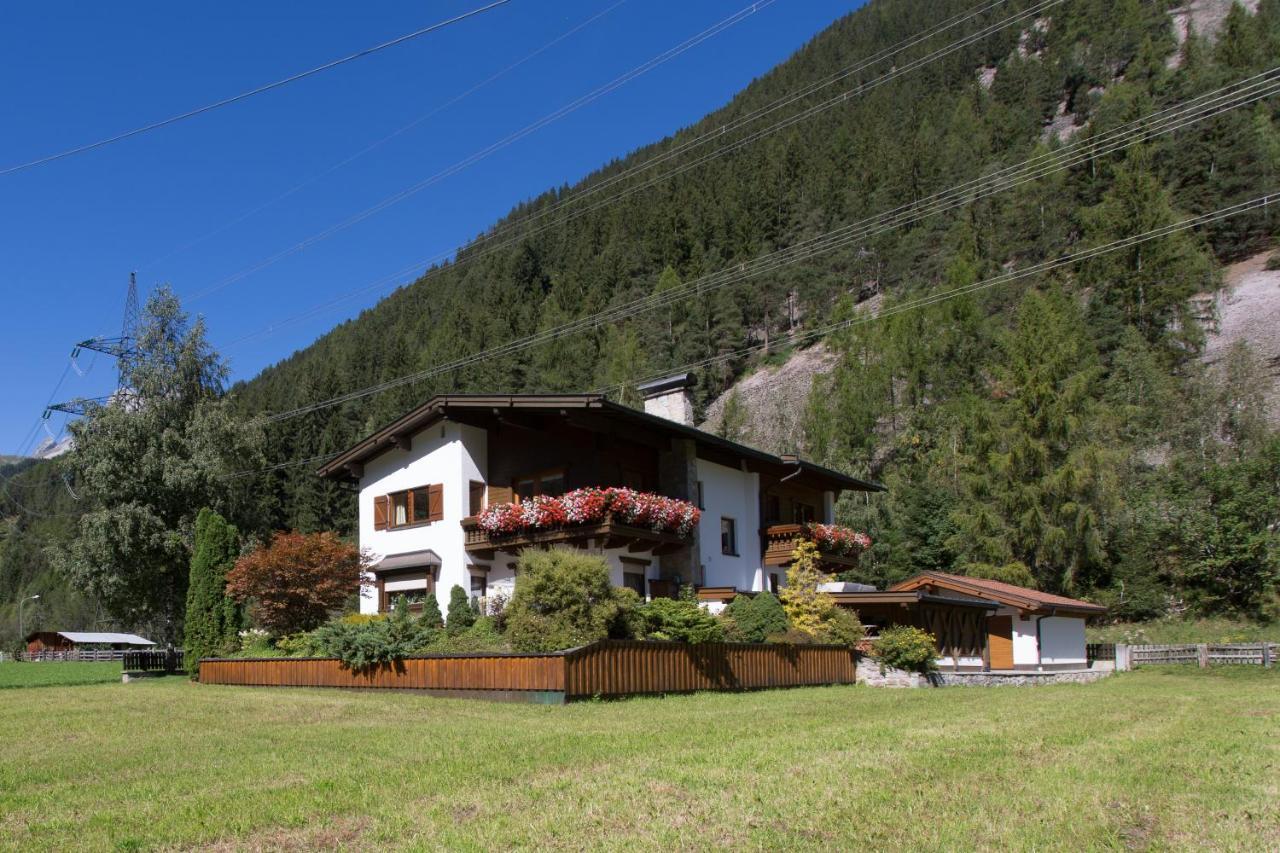 Landhaus Zauser Sankt Anton am Arlberg Exterior foto